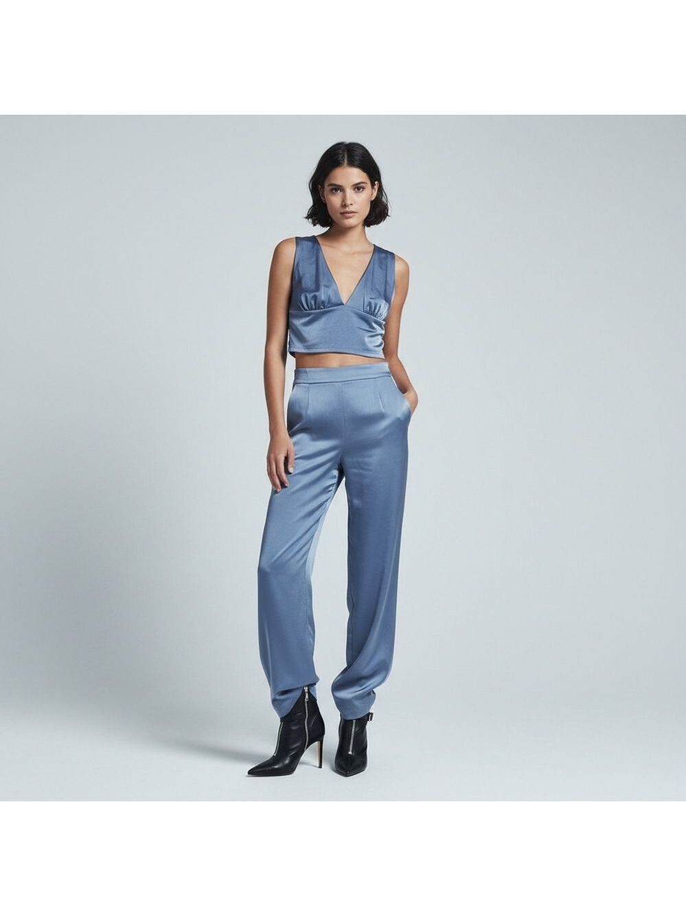 Urban Outfitters Blue Cropped Top Small - Picture 7 of 7
